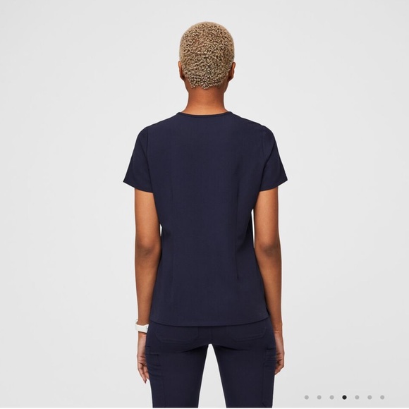 Figs Catarina One-Pocket Scrub Top - Picture 2 of 4